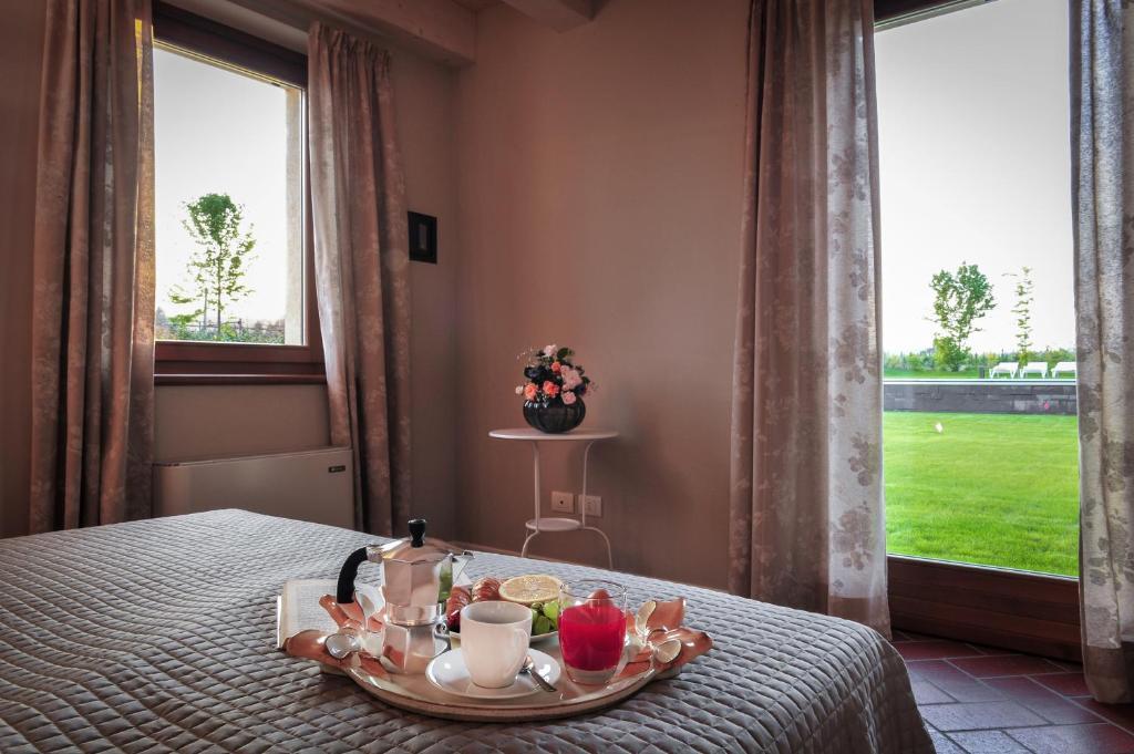 Belvivere Suites Sona Camera foto
