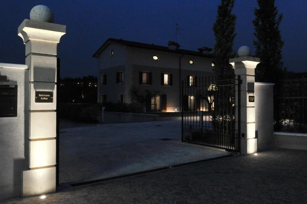 Belvivere Suites Sona Esterno foto