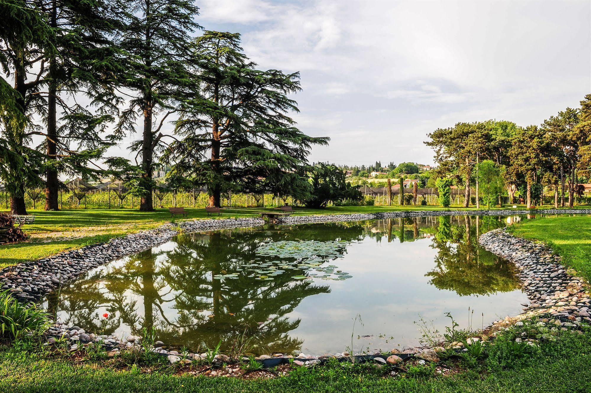 Belvivere Suites Sona Esterno foto