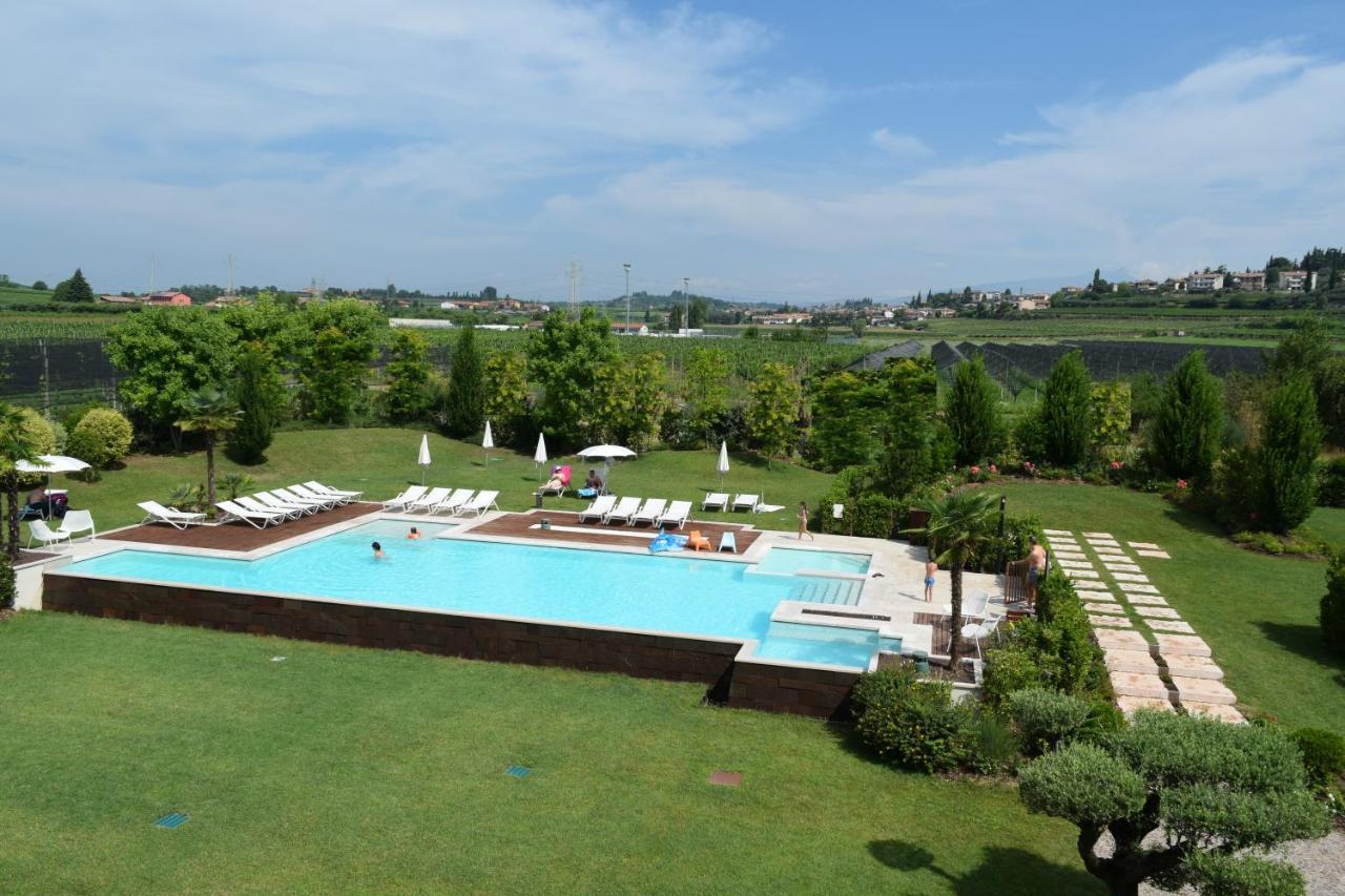 Belvivere Suites Sona Esterno foto