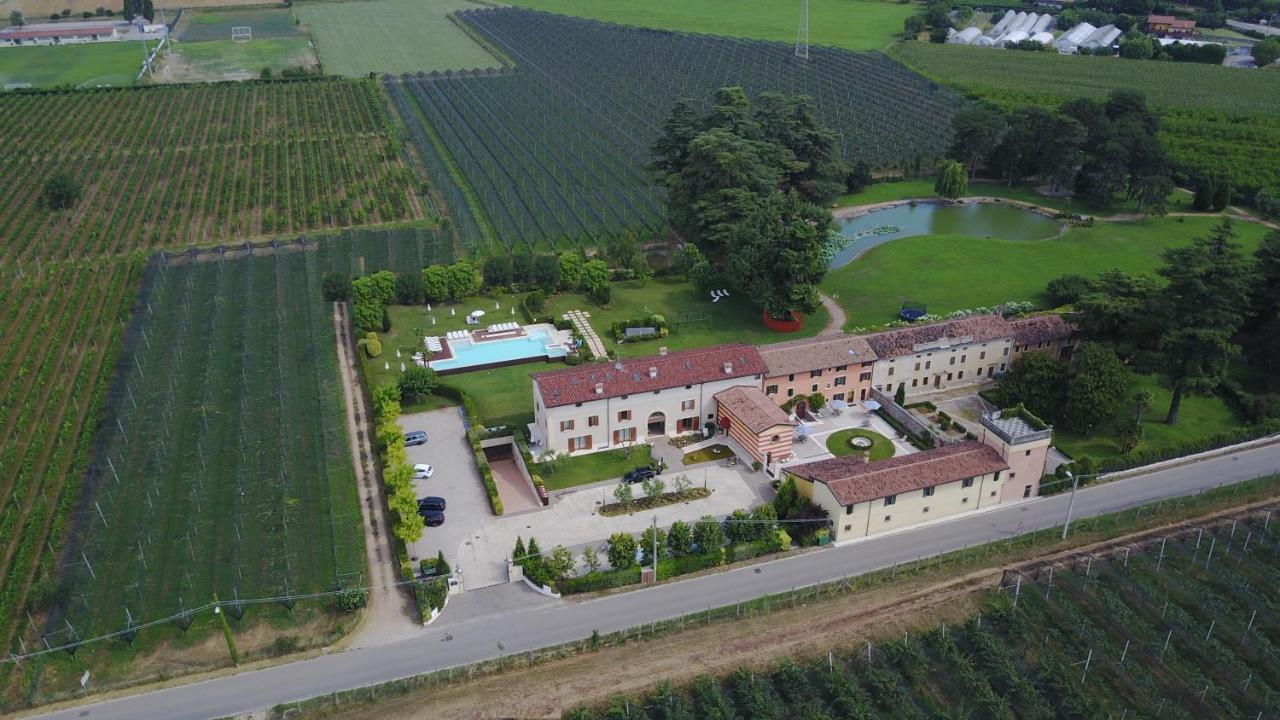 Belvivere Suites Sona Esterno foto